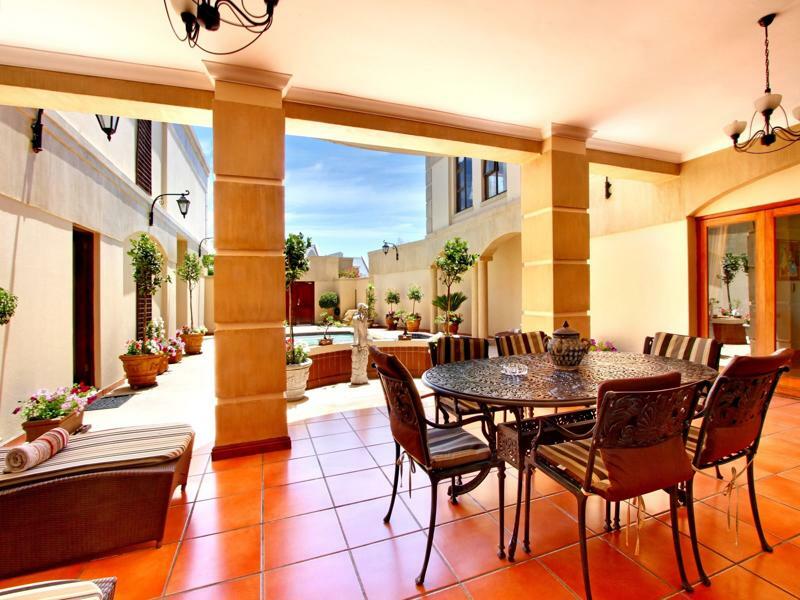 Casa Mia Guesthouse Table View Esterno foto